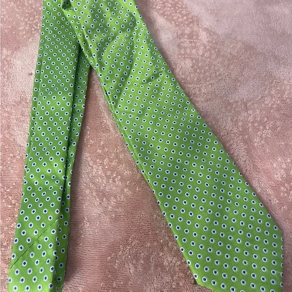 Chaps Green and White Polka Dot Tie - Picture 3 of 6
